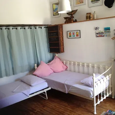 La Sonnette Bed & Breakfast Ventouse