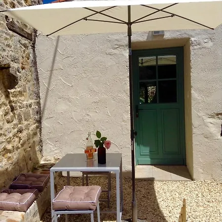 La Sonnette 3* Ventouse